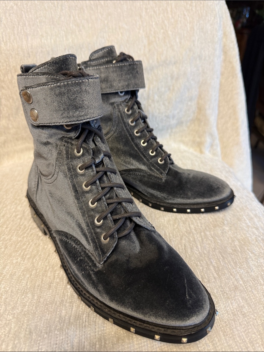 Women’s Vince Camuto Velvet Lace-Up Ankle Boots w/studs